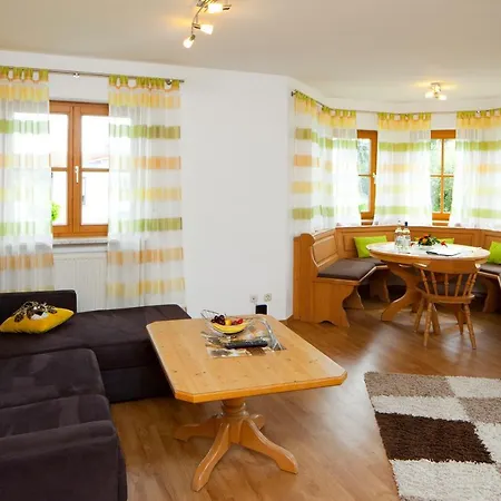 Gaestehaus Sonner בית הארחה דיטמאנסריד