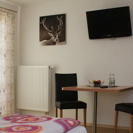 Gaestehaus Sonner بيت ضيافة